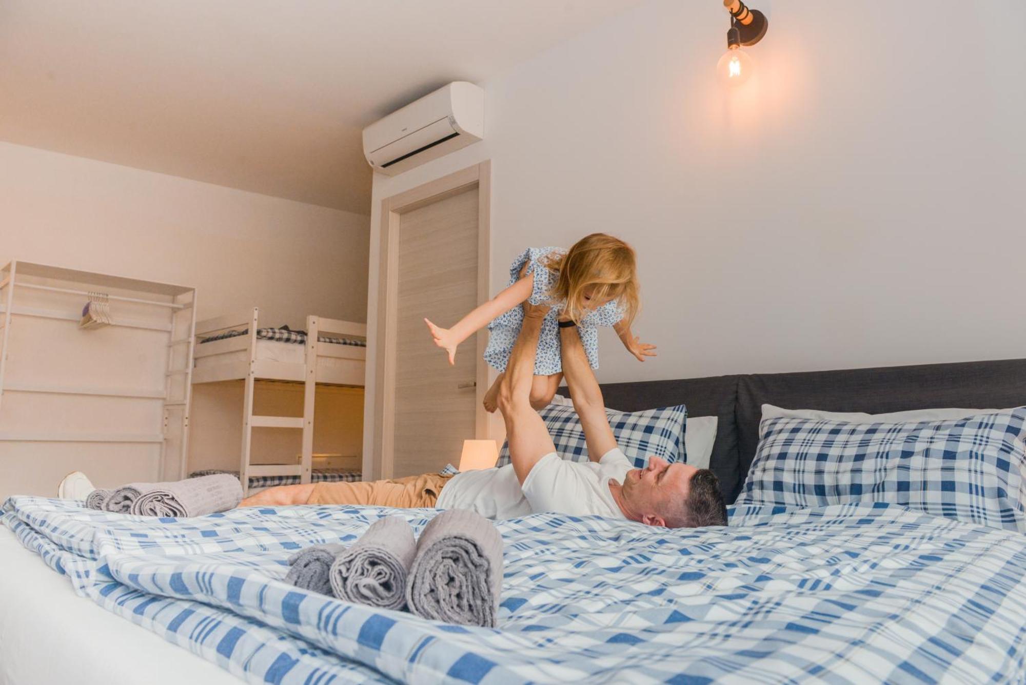 شقة Garda Family & Solarium ريفا ديل غاردا المظهر الخارجي الصورة